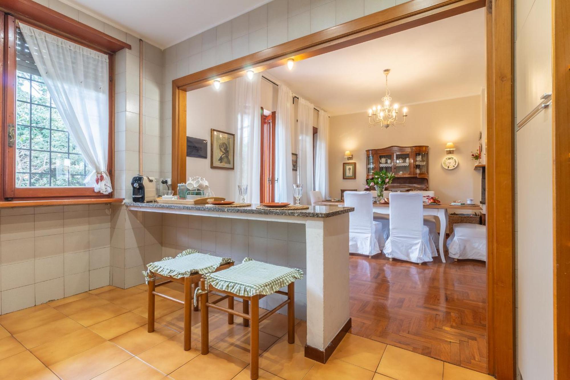 Spaziosa Villa Bifamiliare Campagnano Di Roma Exterior foto
