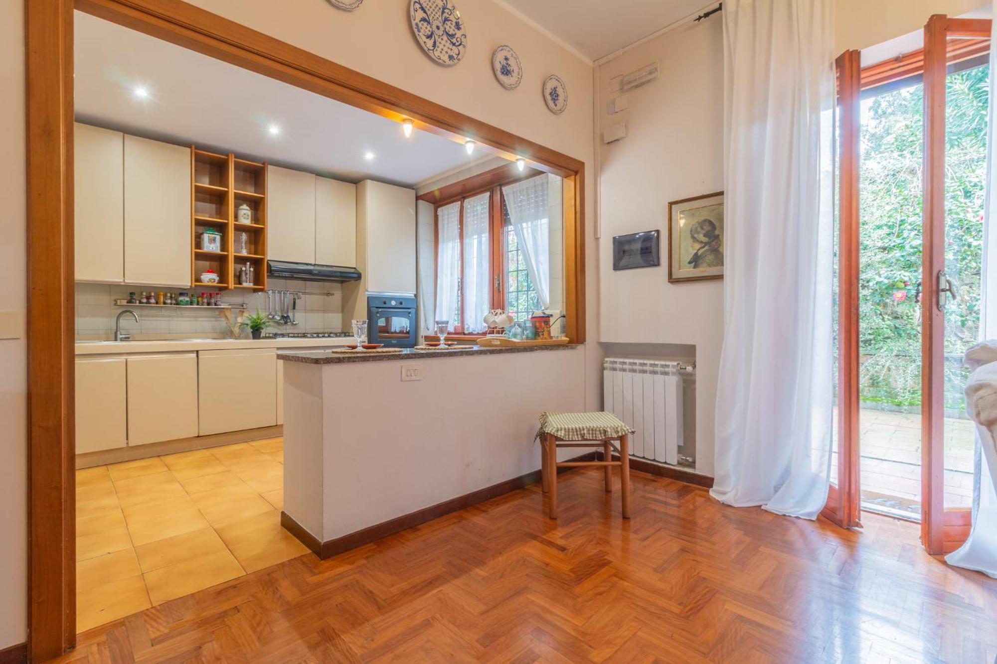 Spaziosa Villa Bifamiliare Campagnano Di Roma Exterior foto